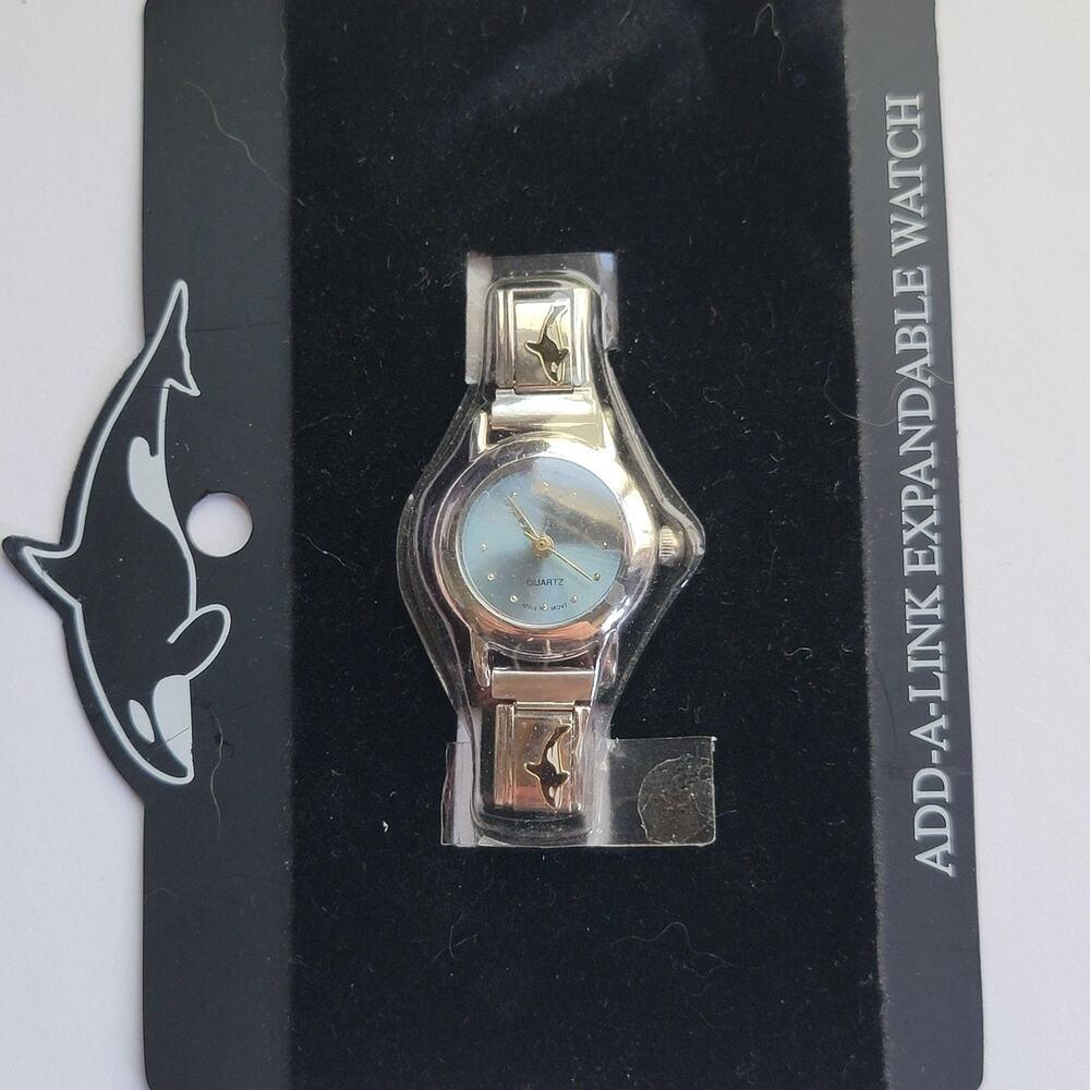 Womens Watch Blue Dial Silver Tone Orca Bracelet Quartz Expandable